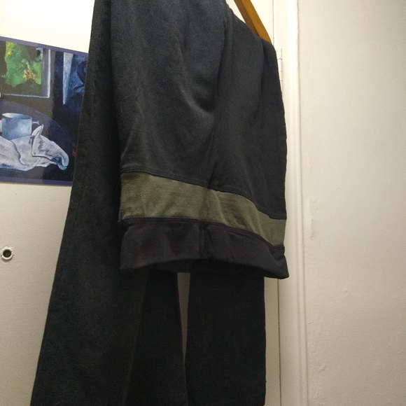 Yoga pants - Picture 5 of 10